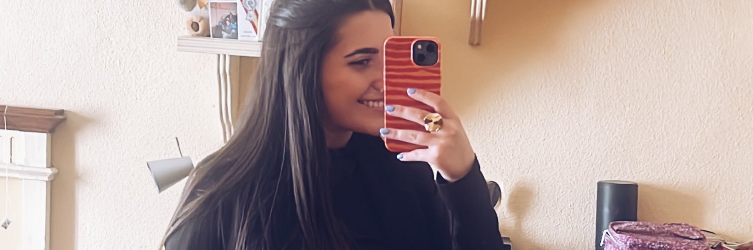 Sandrapobla's profile banner image