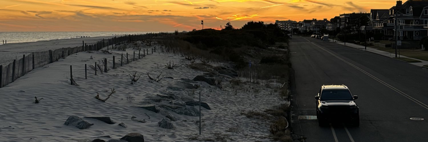 Dwillis1_'s profile banner image