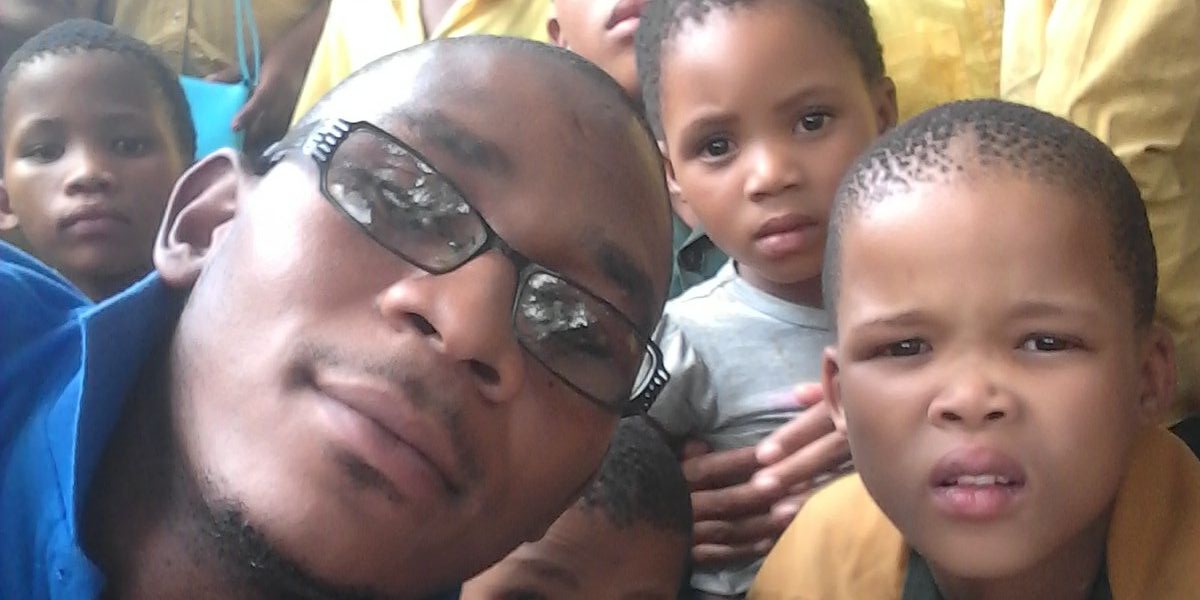 raphael_kago's profile banner image