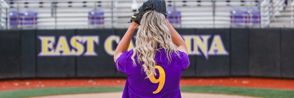 whitneys214 Profile Banner