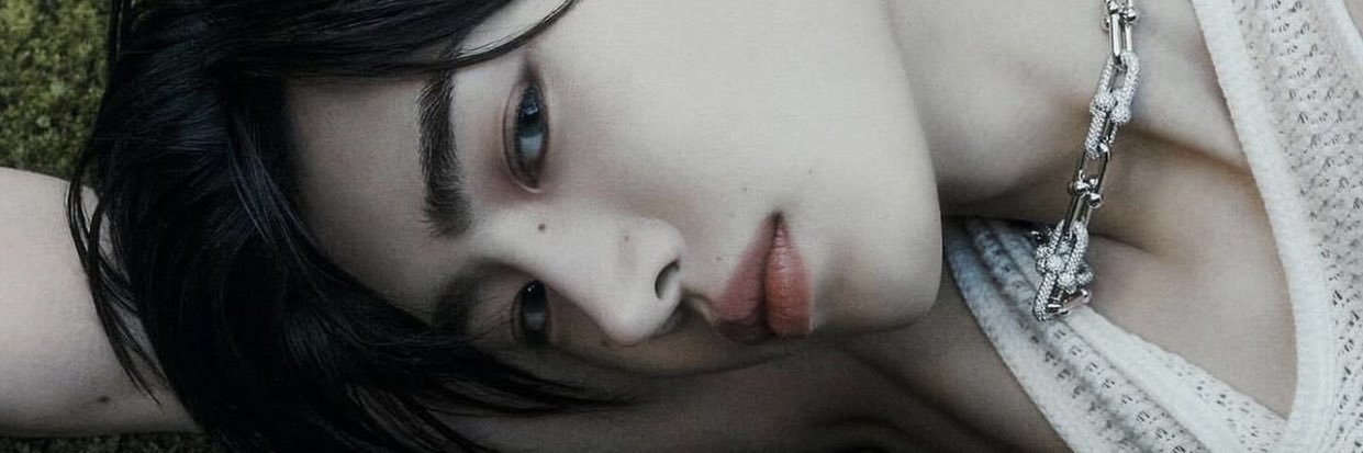 MMencimm's profile banner image
