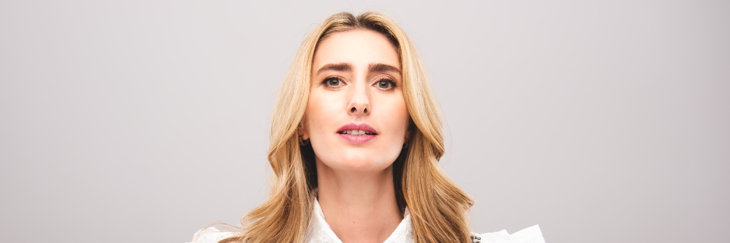 Jessica Knappett banner