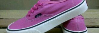 outletsneakers's profile banner image