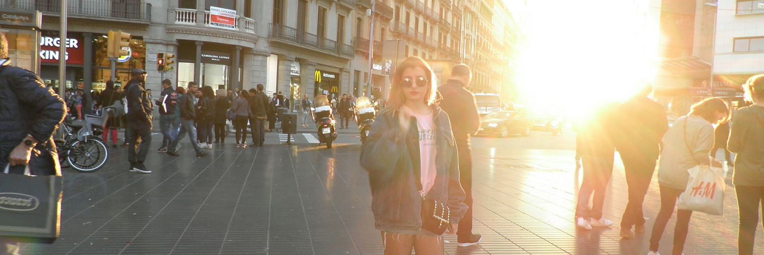 isa_bragado's profile banner image