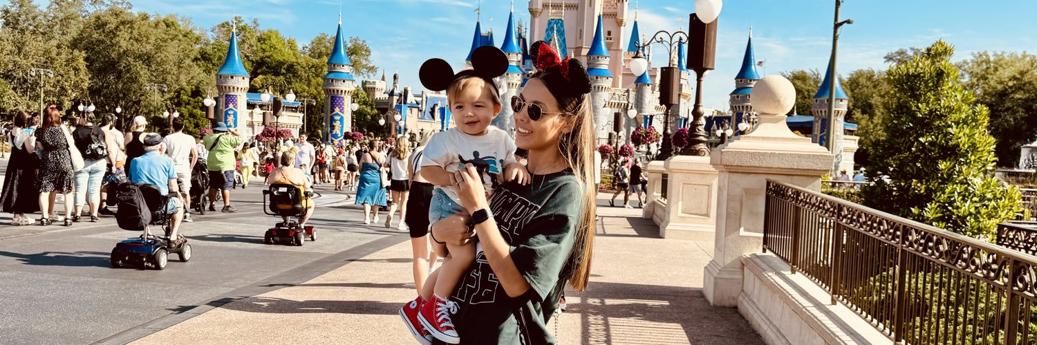 Nathy Villalobos banner