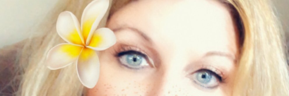 Carolyn Martinelli banner