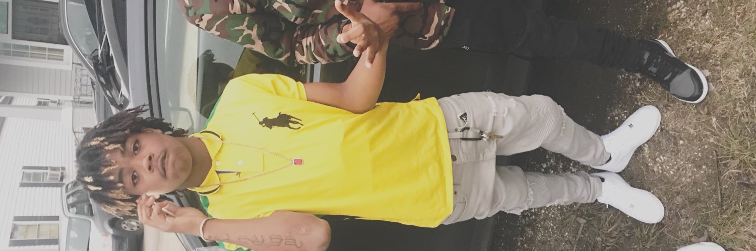 lareckless17's profile banner image
