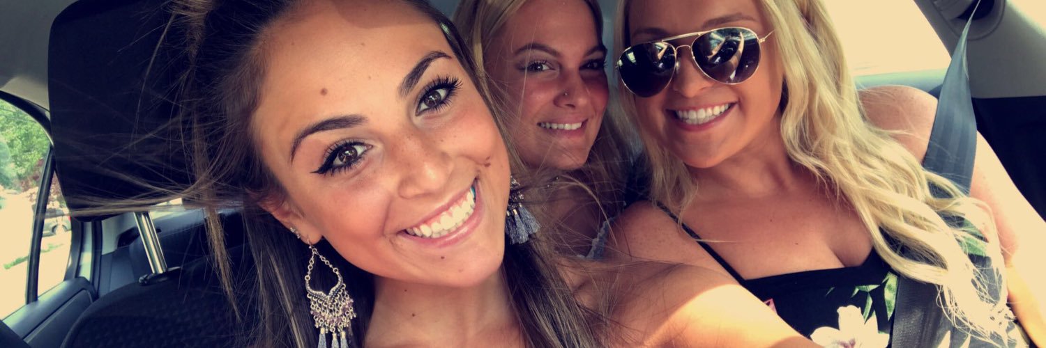 lindsssc_'s profile banner image