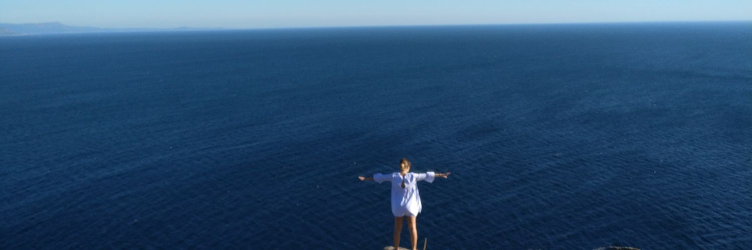 irinhas_'s profile banner image