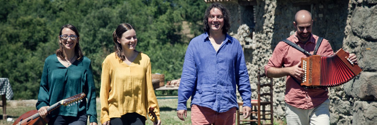 Corrandes.cat banner