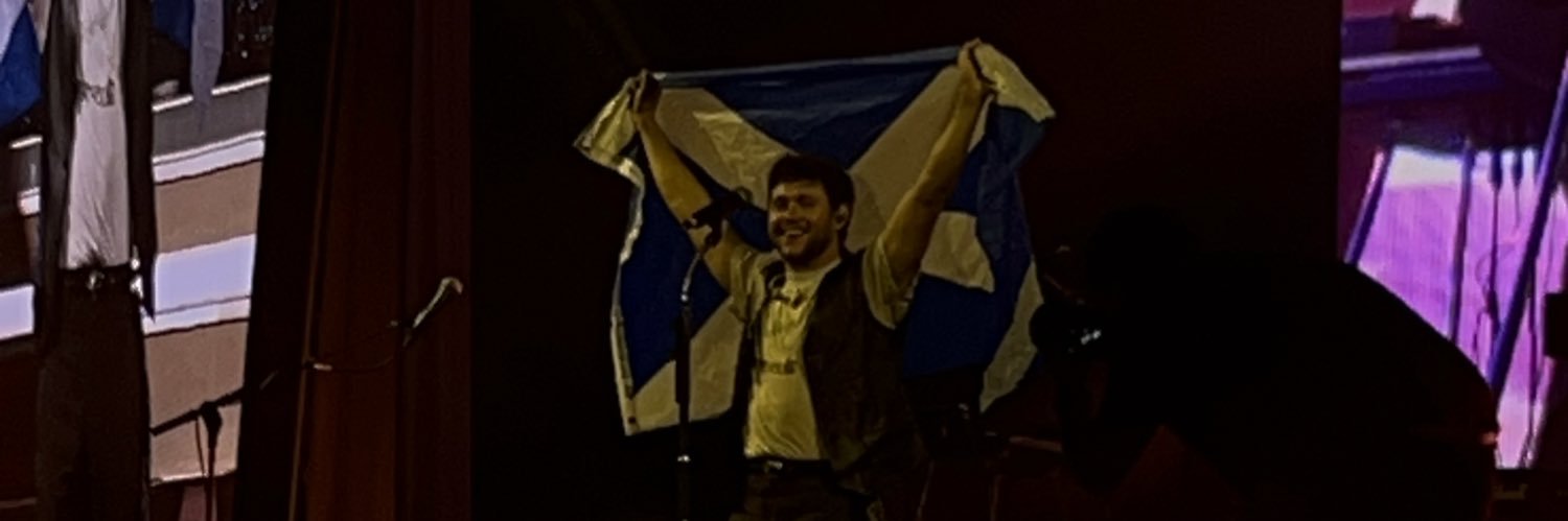 calicheyne27's profile banner image
