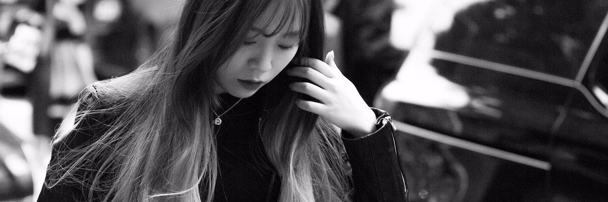ashIeypics's profile banner image