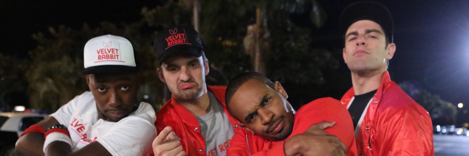 aliviajohnson34's profile banner image