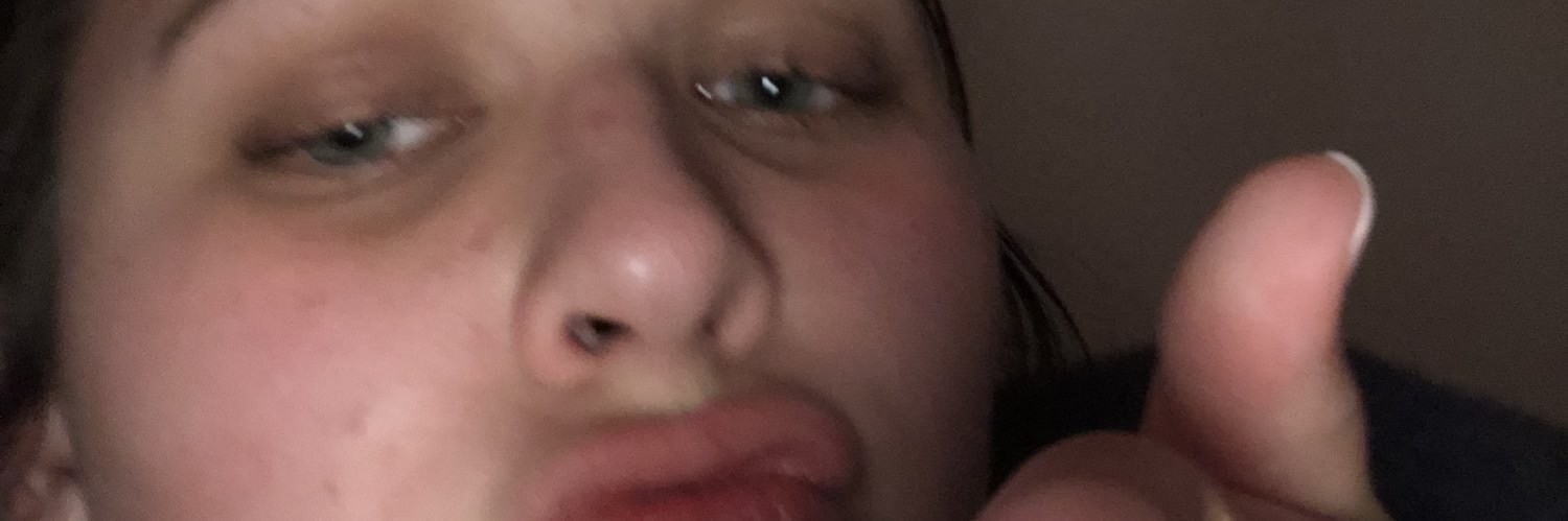 aves_40's profile banner image