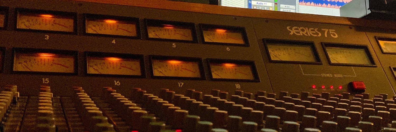 noromerkprod's profile banner image