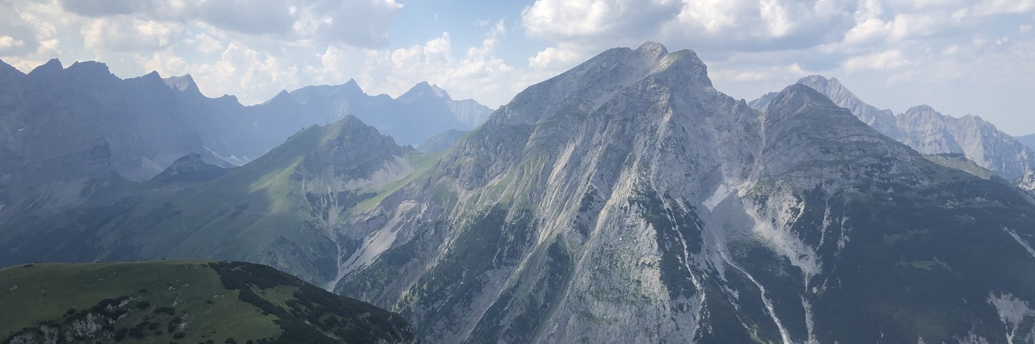 lwaschbuesch's profile banner image
