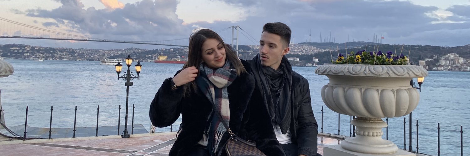 j__oyyy's profile banner image