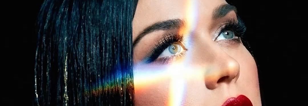 hey_natasha_'s profile banner image