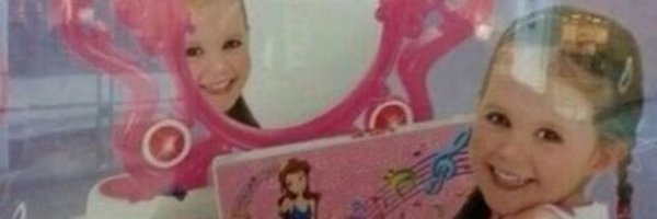 lorabarelanches Profile Banner