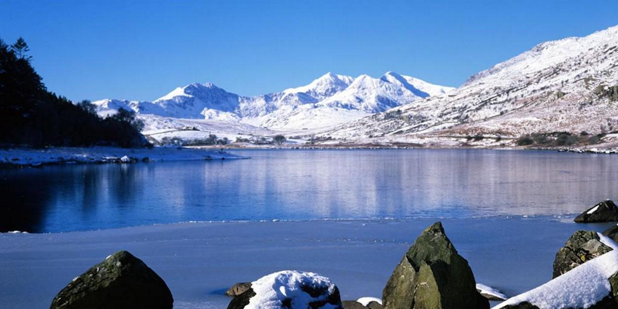 @Welshvalleys banner