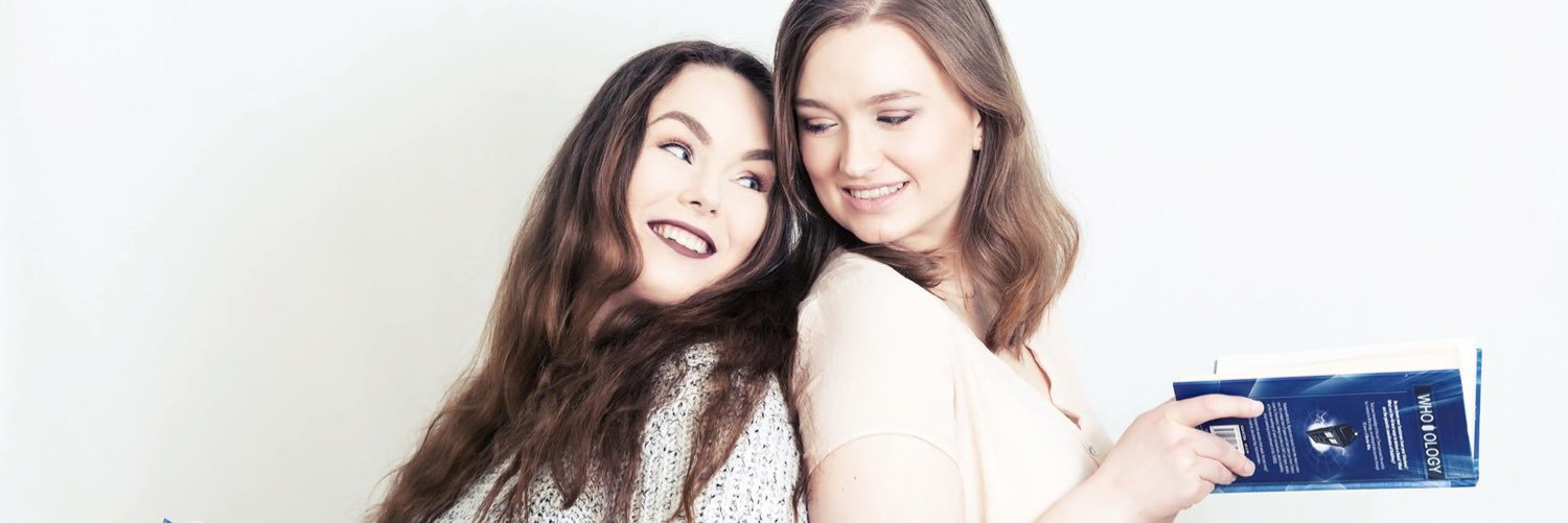 Chique_geeks's profile banner image