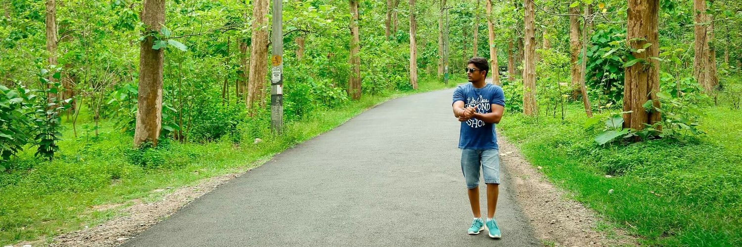 vigneshkrishn20's profile banner image