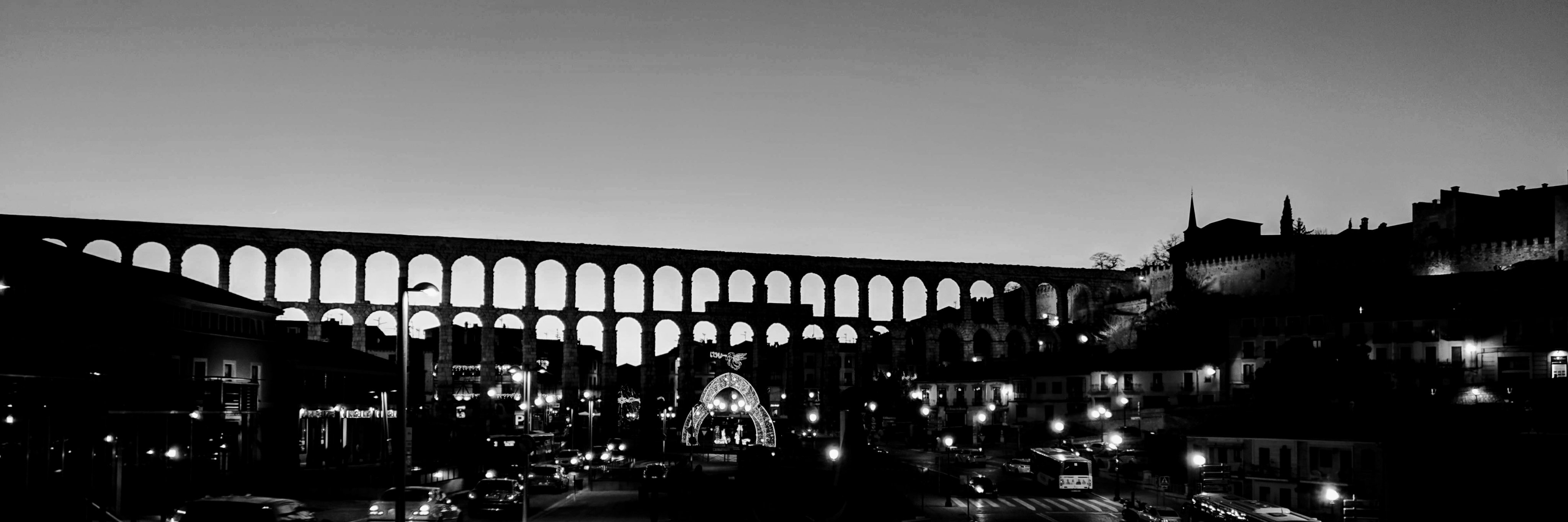 S_Luis's profile banner image