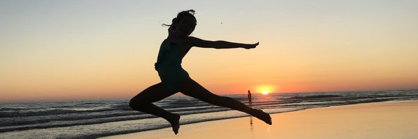 AdelaMCacha Profile Banner