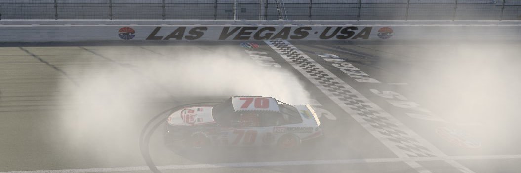 Davis Warren but the sim racing kind banner