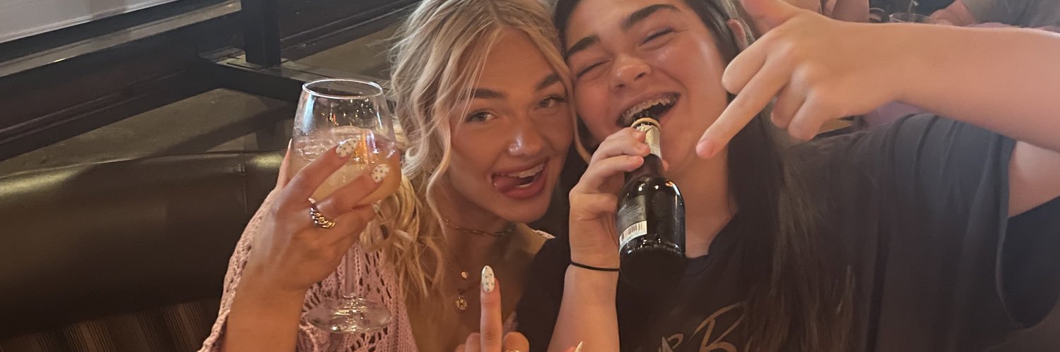 _haileywhite_'s profile banner image