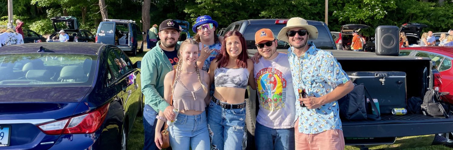 weezyweez_'s profile banner image