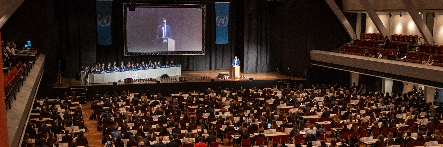 OLMUN's profile banner image