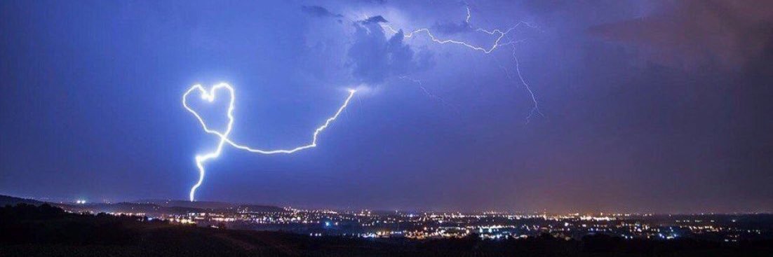 Moon In Veritas ⚝ banner