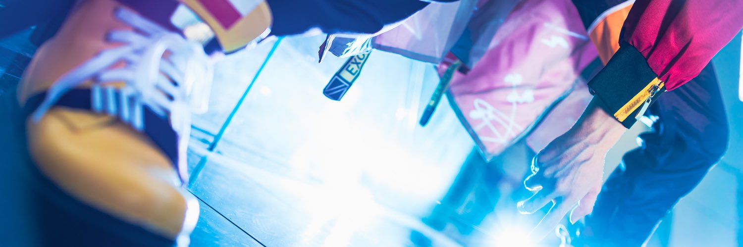 哉 banner