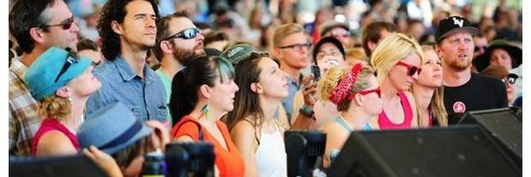 DaynaMyers Profile Banner