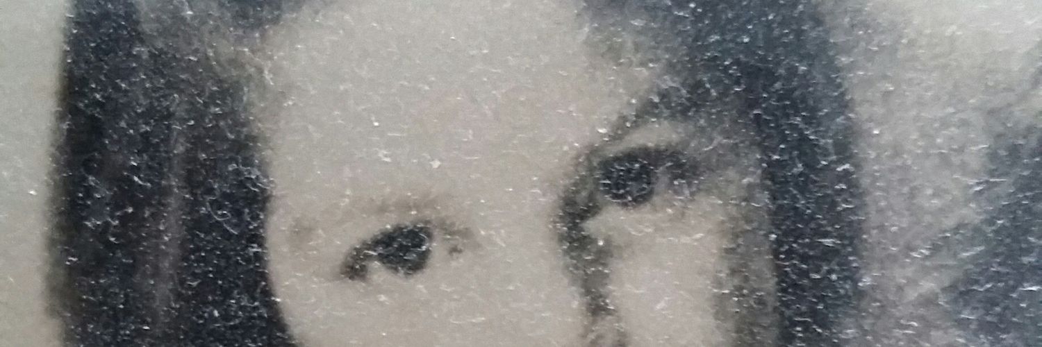 tricoteuses's profile banner image
