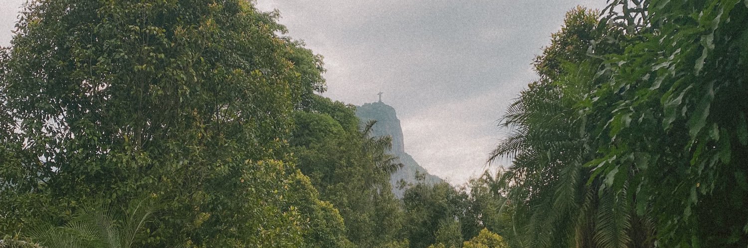 belagladys's profile banner image