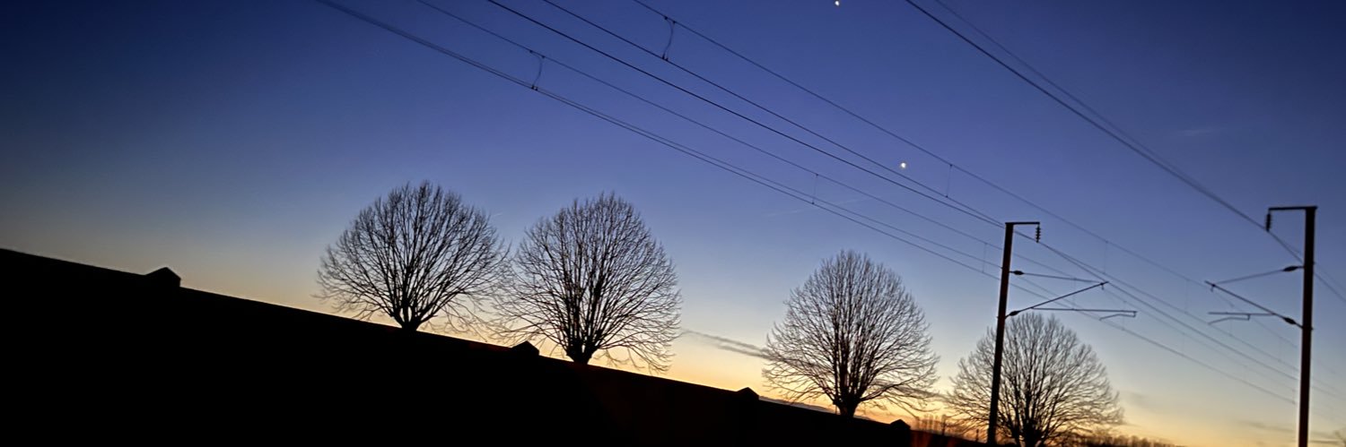 elm76000's profile banner image