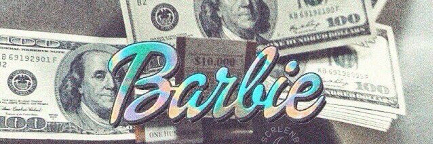 larissanns's profile banner image