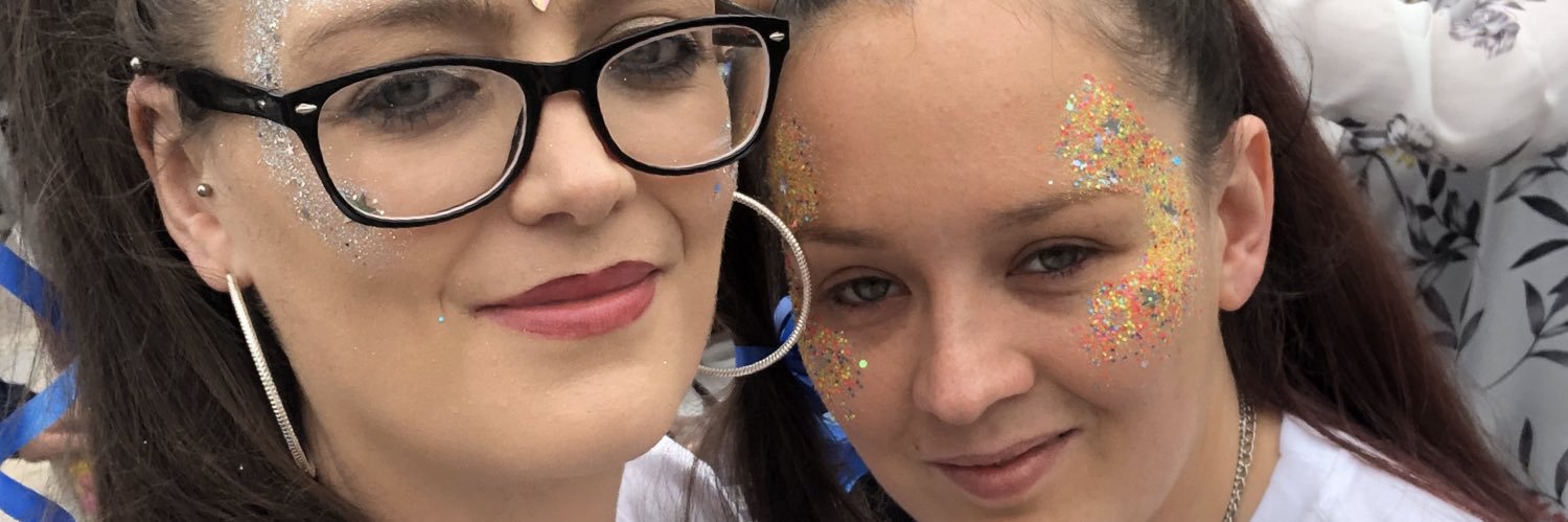 teecey10's profile banner image