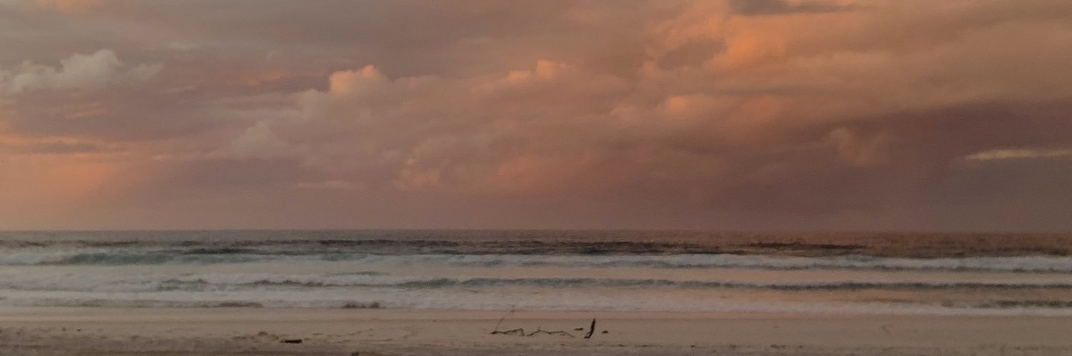 lovearmss's profile banner image