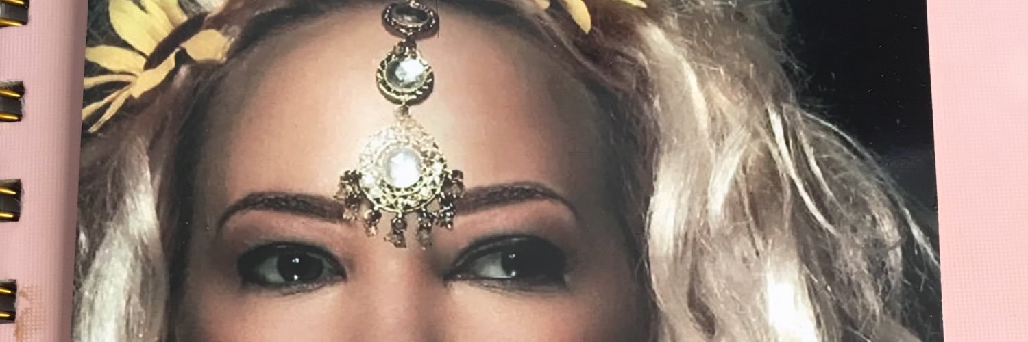 ReturnoftheLady's profile banner image