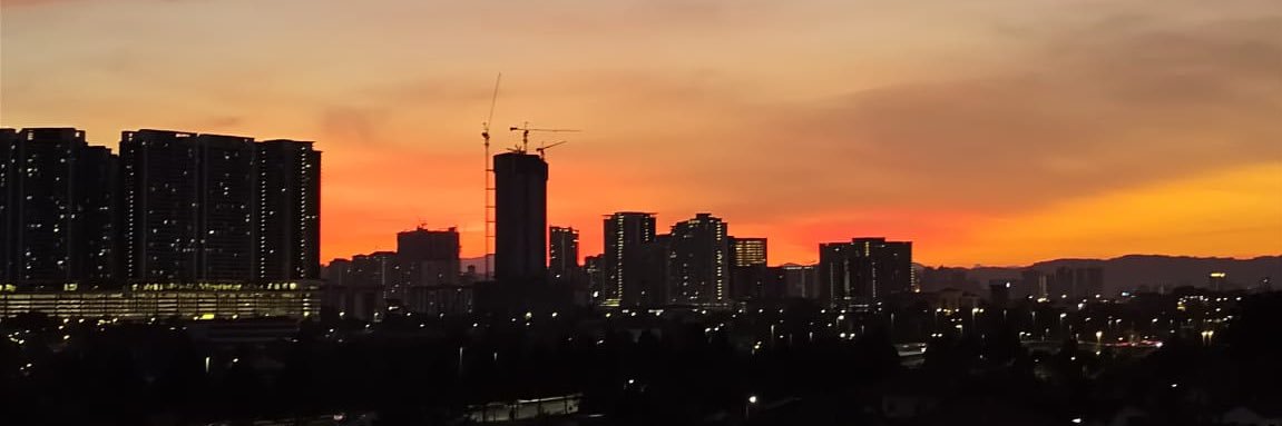 AlmxriPutih's profile banner image