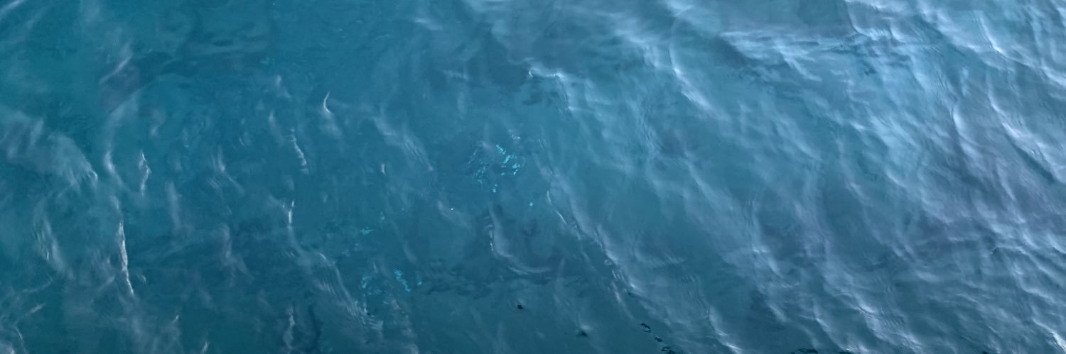 kazw22's profile banner image