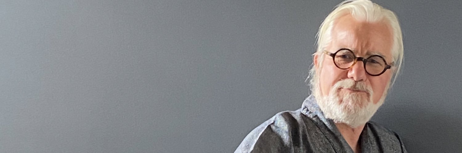alphahelsing's profile banner image