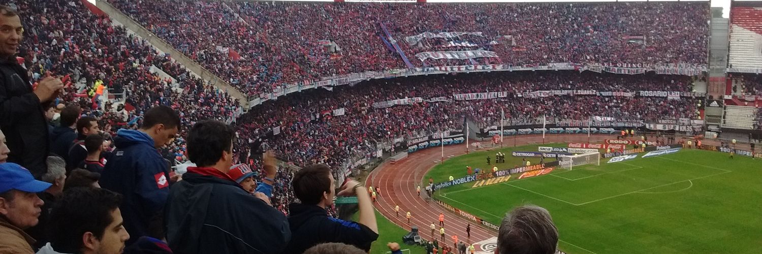 cuervo ante todo banner