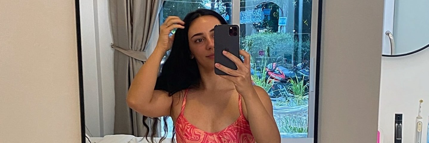 Lillyrosa0's profile banner image