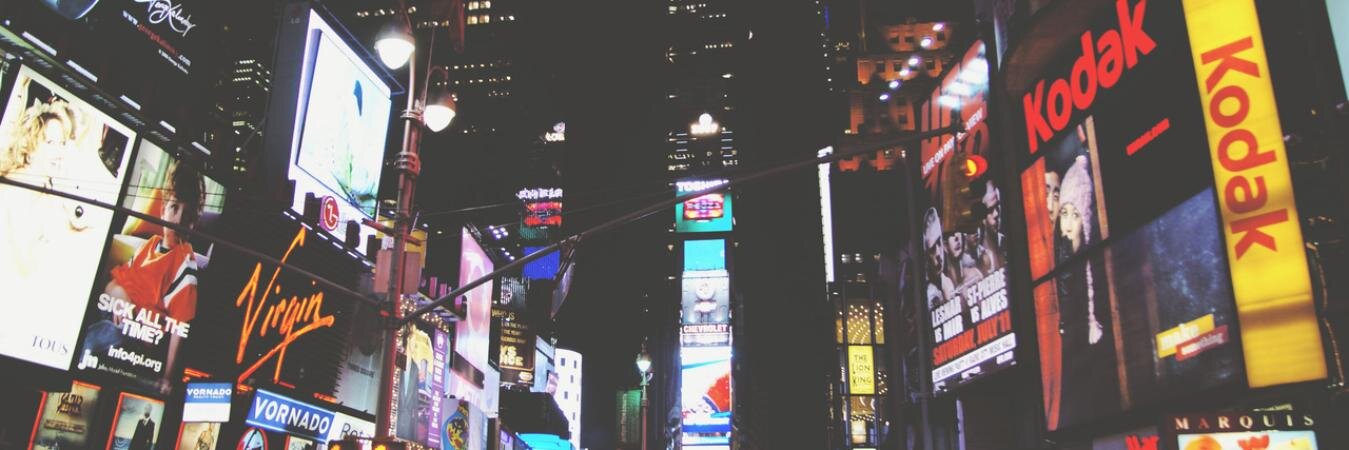 nananapark's profile banner image