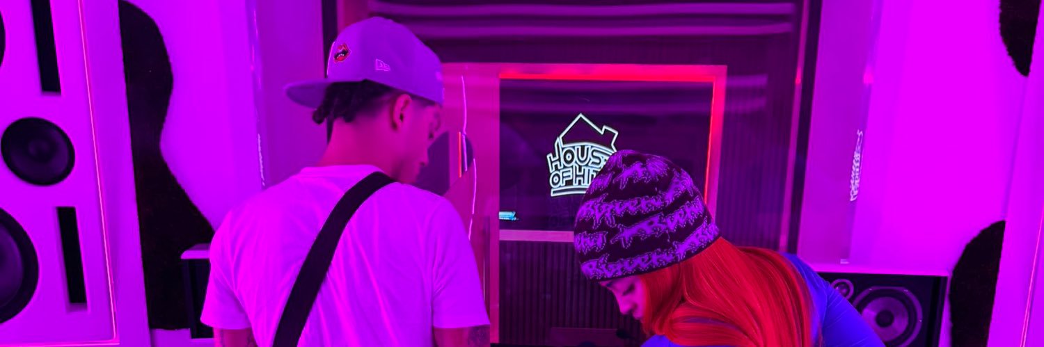 weownwon01's profile banner image