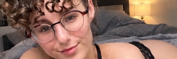 rileyann8750's profile banner image